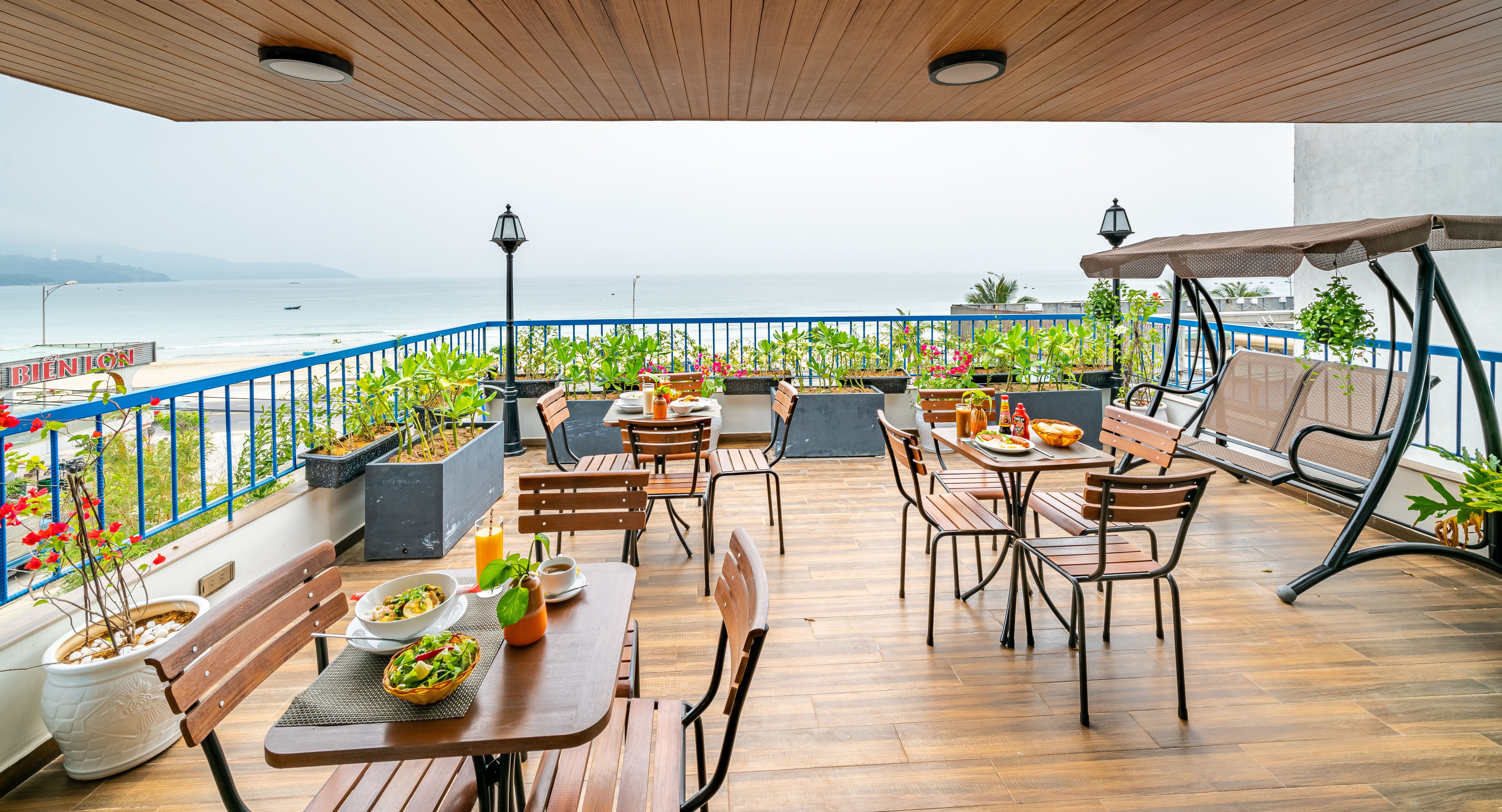 CANI BEACH HOUSE Đà Nẵng